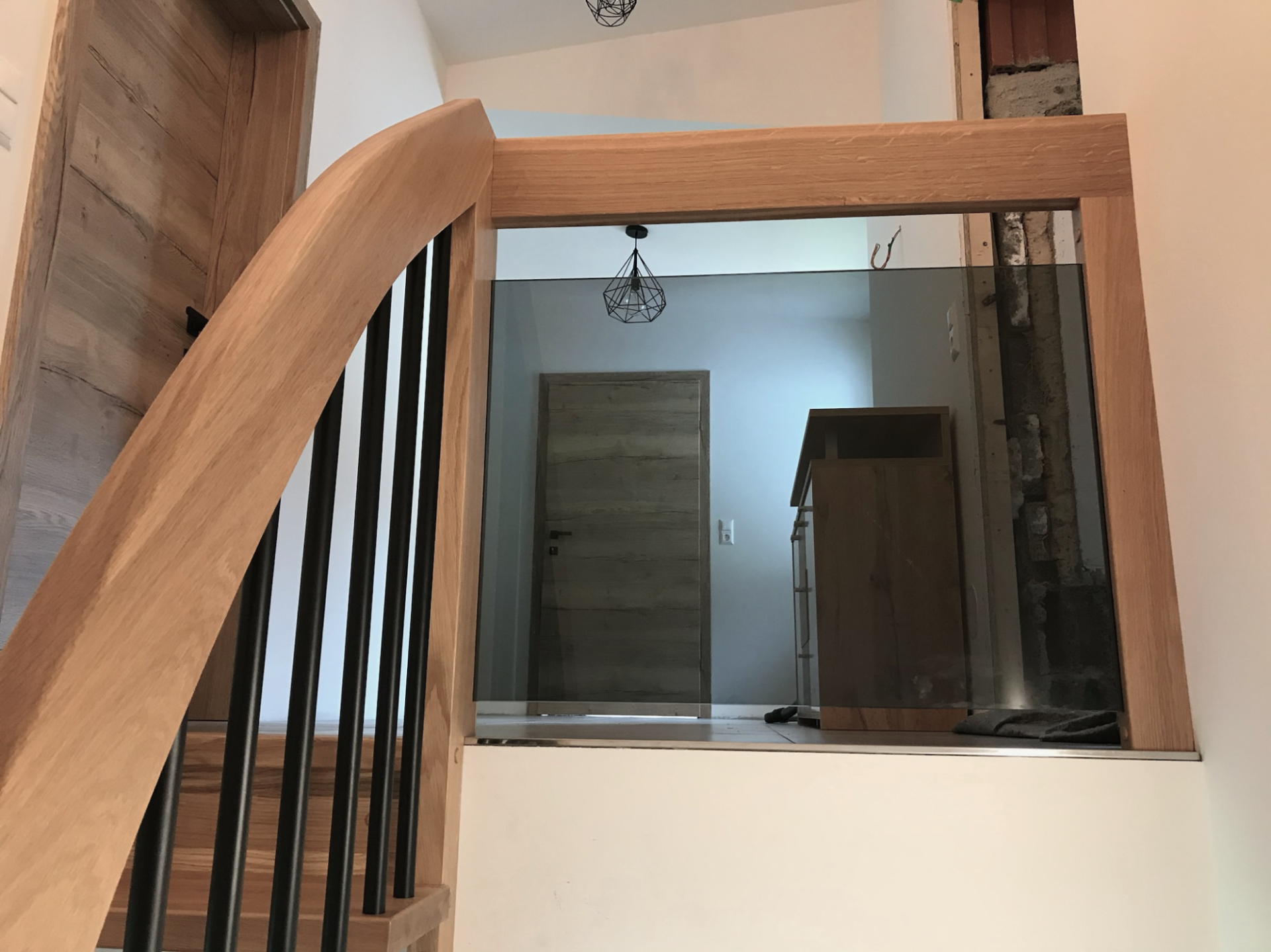 Gewendelte Holztreppe - Obergeschoss