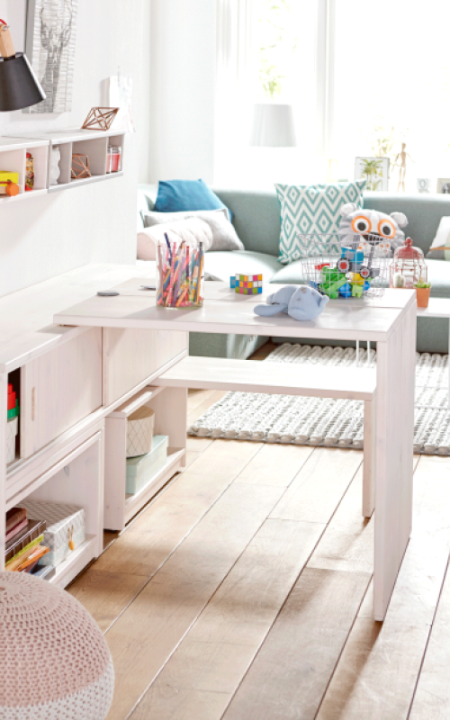 Schreibtisch im Kinderzimmer